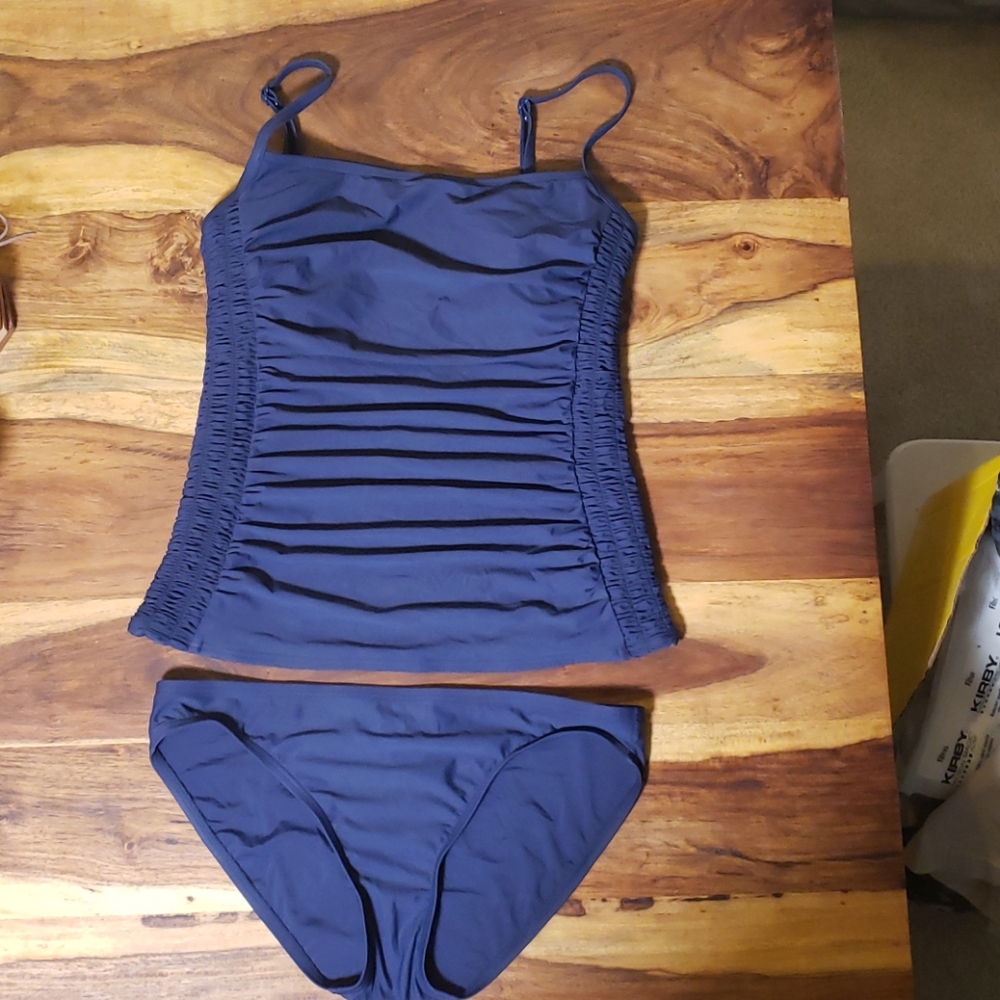 Nwot DKNY Navy Blue Tankini